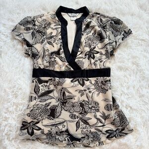 Y2K Jessica Petite cream black floral tie back blouse sparkle cap sleeve medium